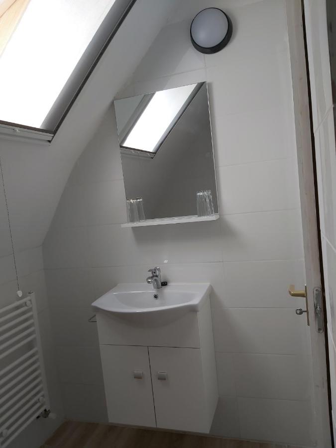 Platanus Vendeghaz Zamardi Bed & Breakfast Luaran gambar