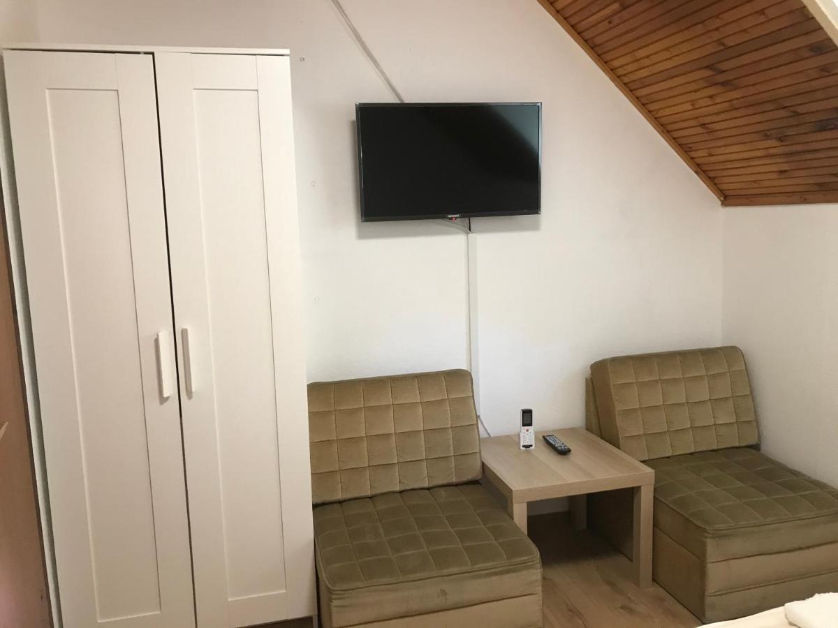 Platanus Vendeghaz Zamardi Bed & Breakfast Luaran gambar