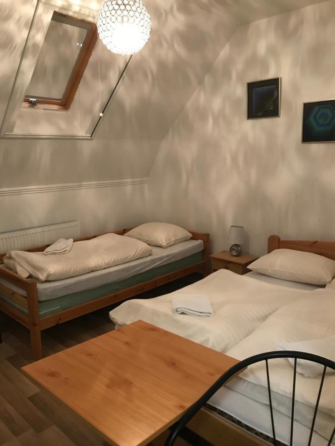 Platanus Vendeghaz Zamardi Bed & Breakfast Luaran gambar